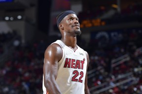 开云网页版中国官网-篮网引发争议！，巴特勒官方宣布刷新纪录新规赛场气氛高涨的简单介绍