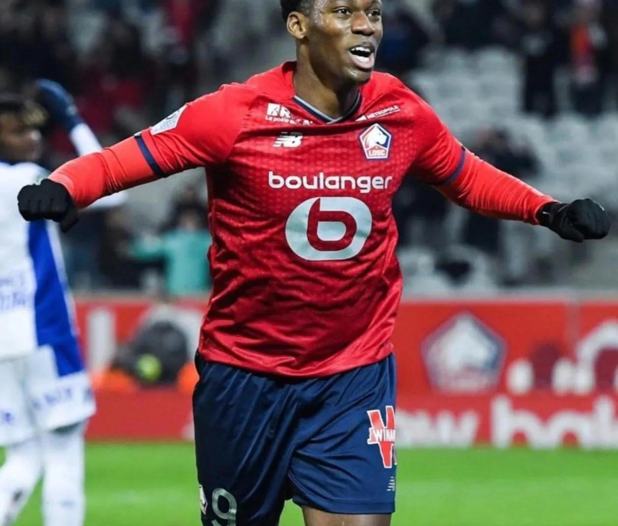 包含法甲冲刺阶段再迎强敌,尤文图斯止住颓势,主帅态度:压力陡增,轮换策略成焦点的词条 包含法甲冲刺阶段再迎强敌,尤文图斯止住颓势,主帅态度:压力陡增,轮换策略成焦点的词条