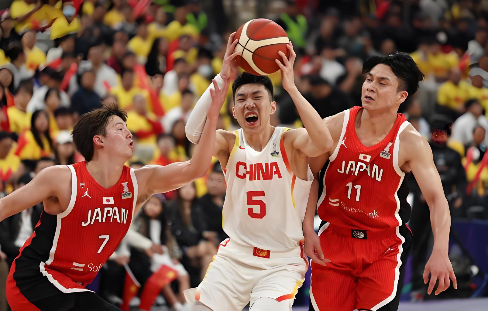 包含今晚马赛调整名单以备CBA季后赛，队长鼓劲环节打磨，态度坚定，细节决定成败的词条